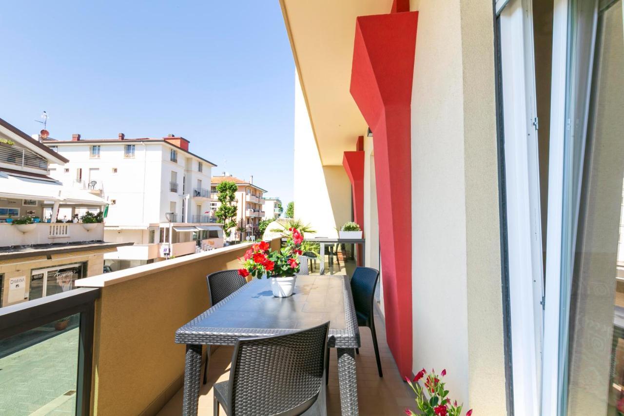 רימיני Residence Hotel Le Stelle מראה חיצוני תמונה